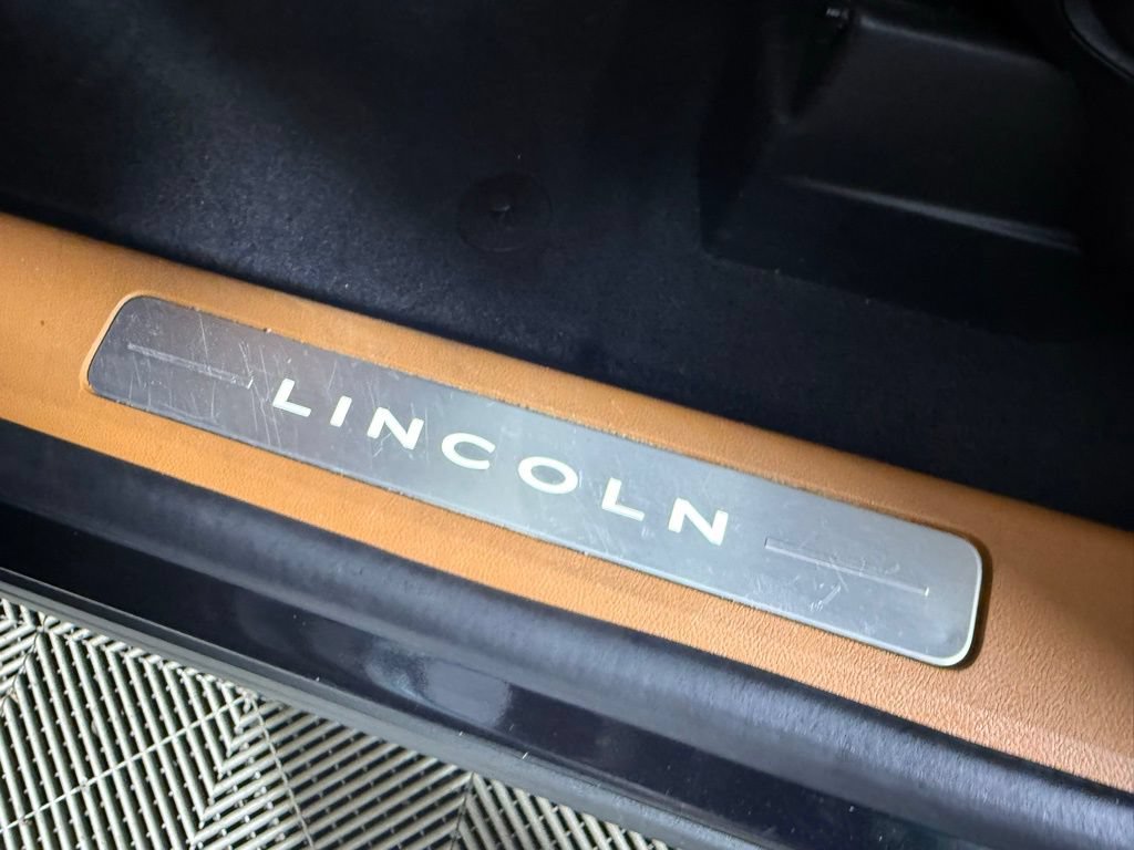 Certified 2023 Lincoln Aviator Black Label w/ Dynamic Handling Package AWD/4WD image 43