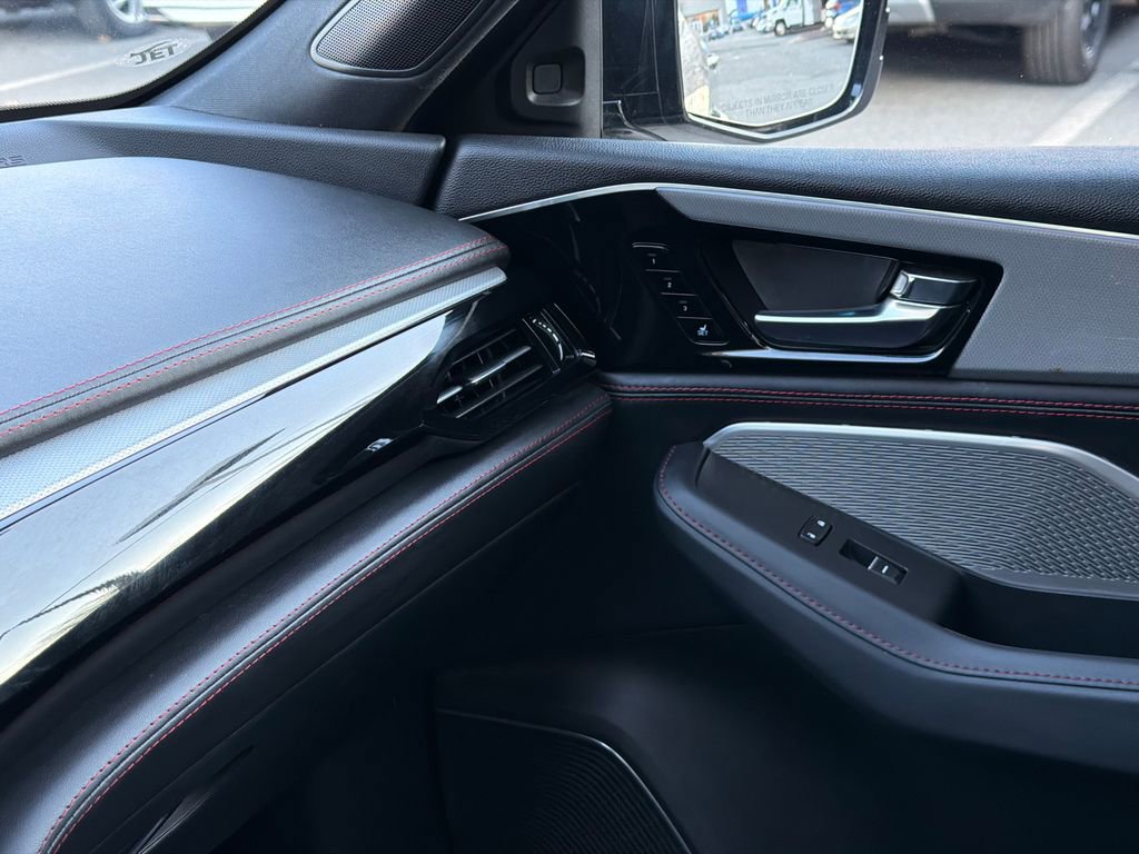 Used 2023 Acura MDX A-Spec image 37