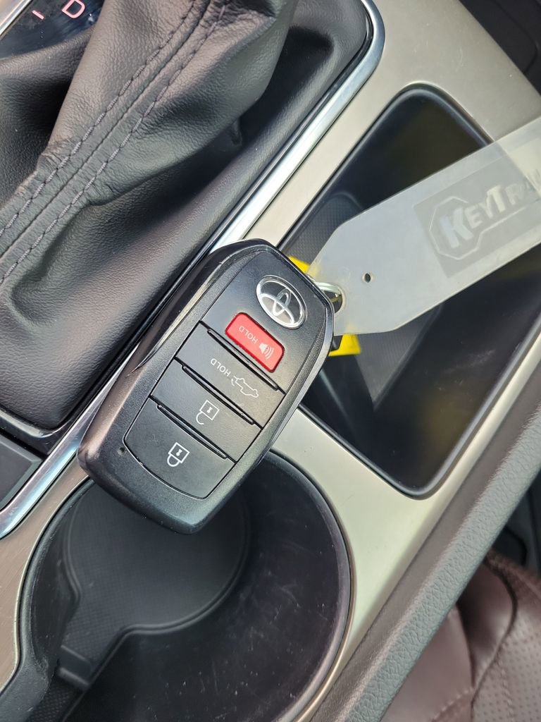 Used 2016 Kia Optima SX w/ Chrome Wheel Package FWD image 38