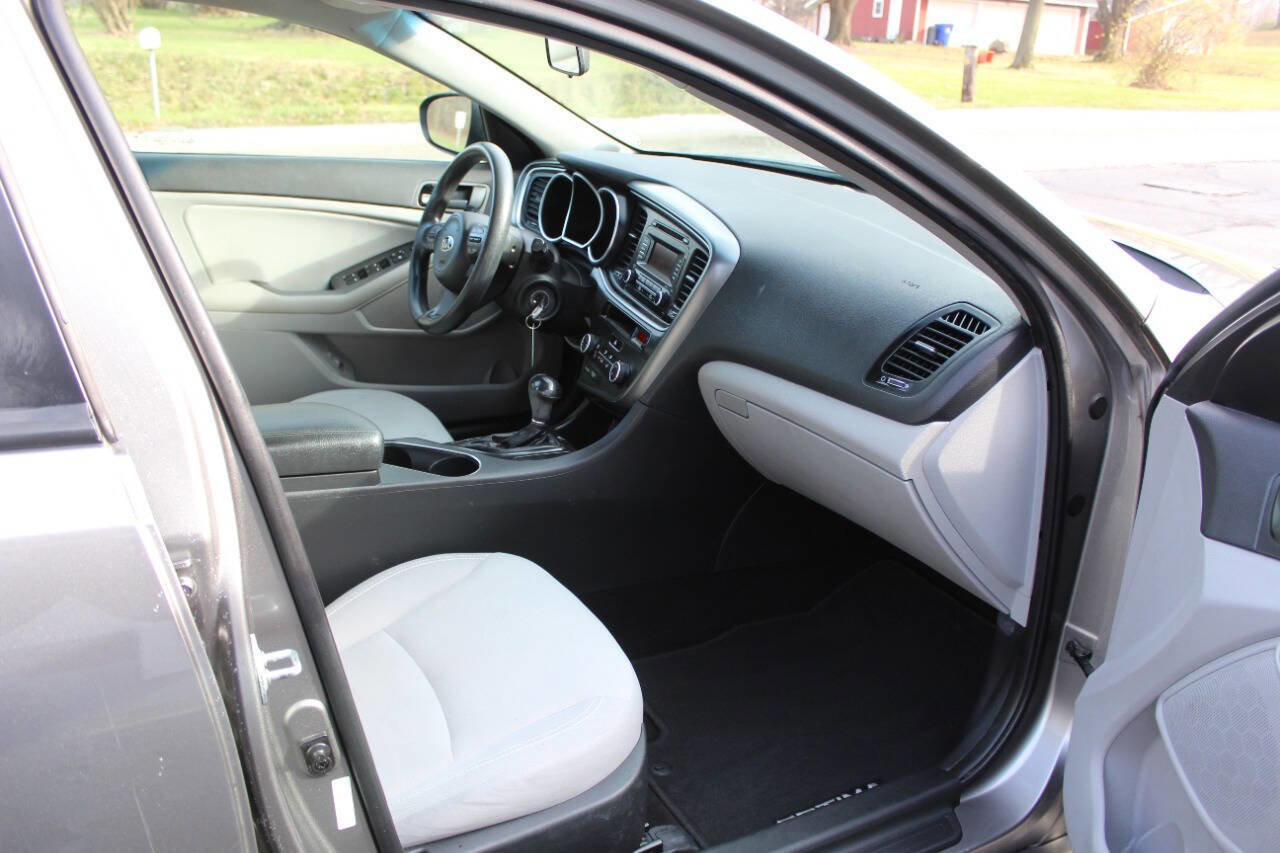 Used 2015 Kia Optima LX image 35