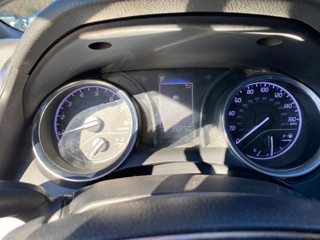 Used 2020 Toyota Camry SE image 17