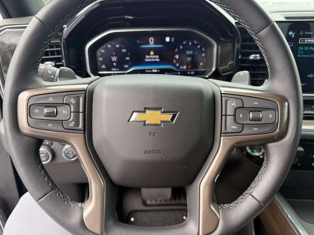Used 2023 Chevrolet Silverado 1500 High Country AWD/4WD image 20