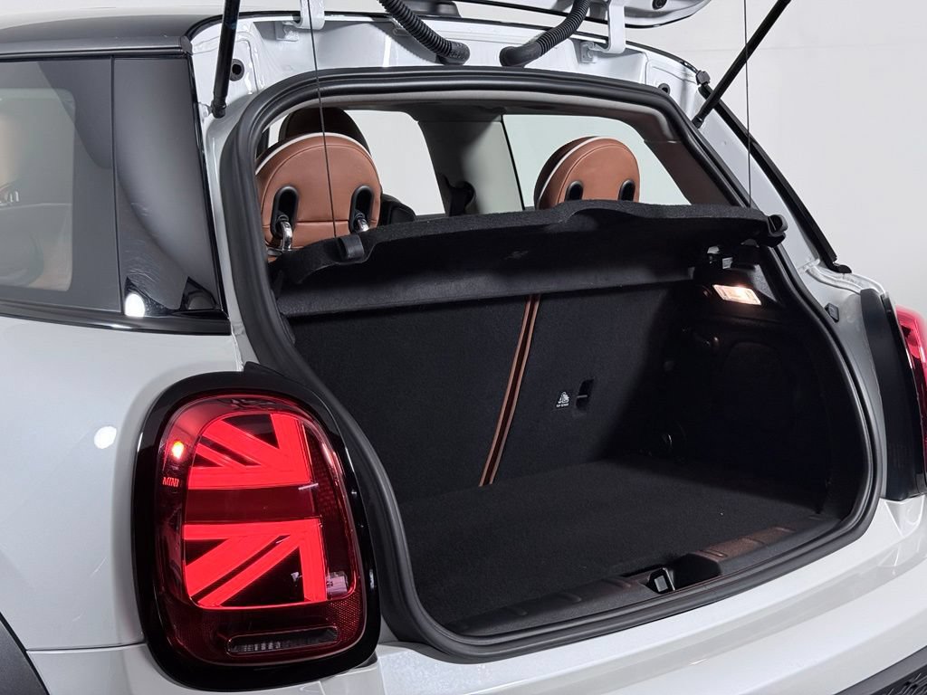 Used 2024 MINI Cooper S FWD image 31