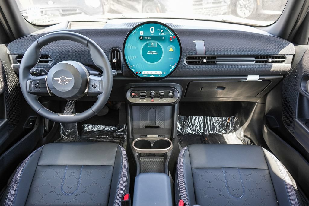 Used 2026 MINI Cooper 4-Door Hardtop FWD image 15