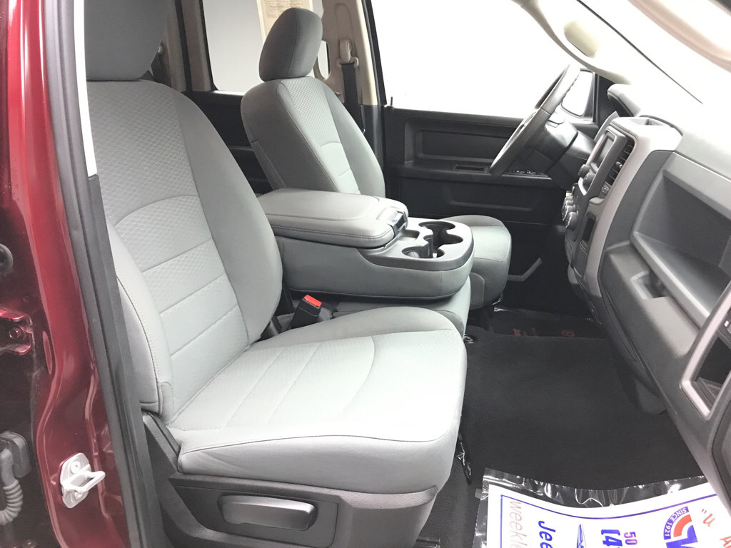 Used 2018 RAM 1500 Express w/ Express Value Package AWD/4WD image 22