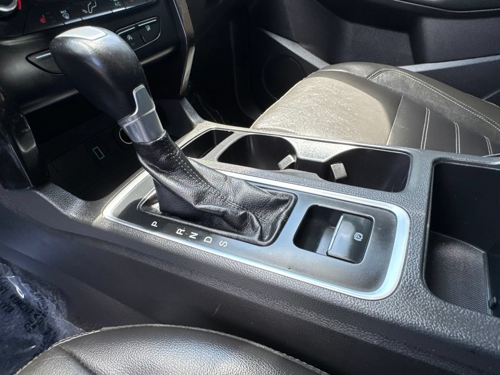 Certified 2017 Ford Escape Titanium FWD image 33