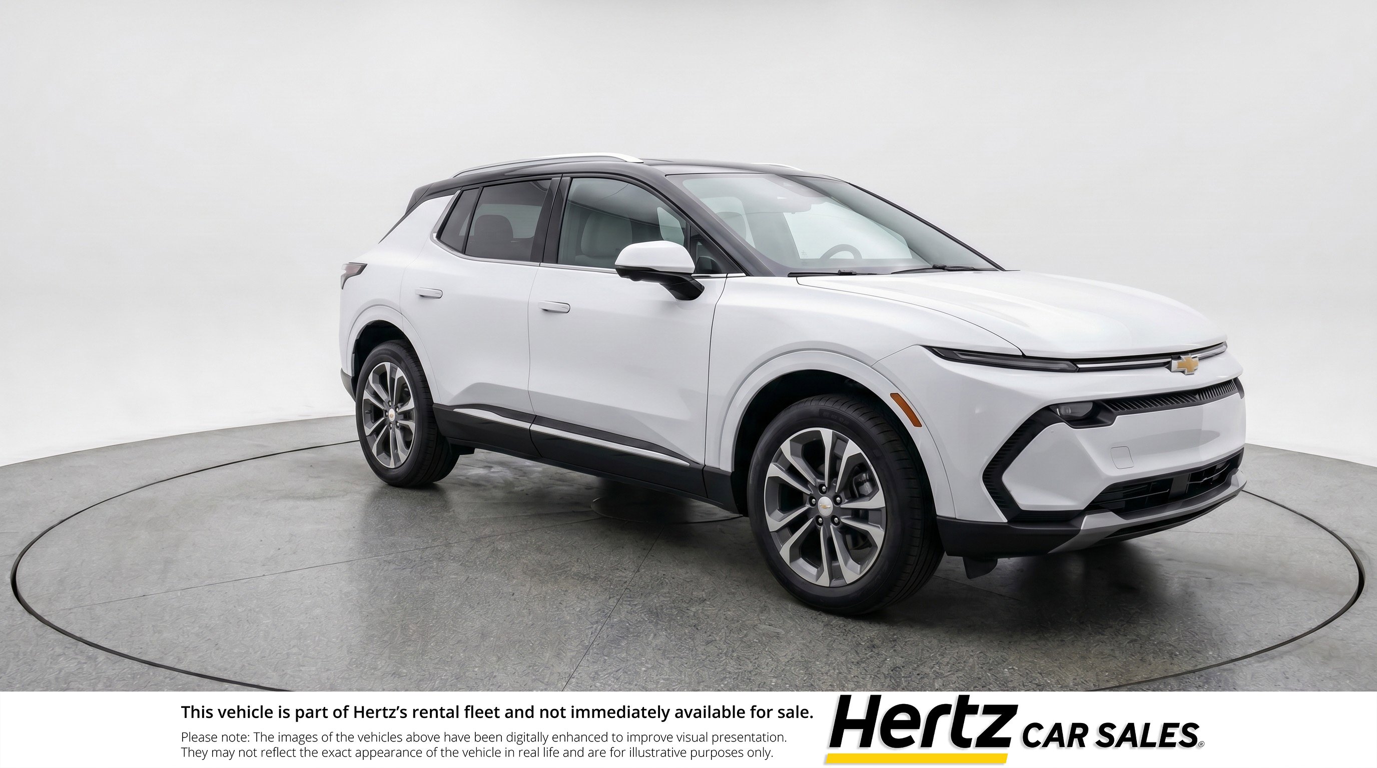Used 2025 Chevrolet Equinox LT FWD image 1