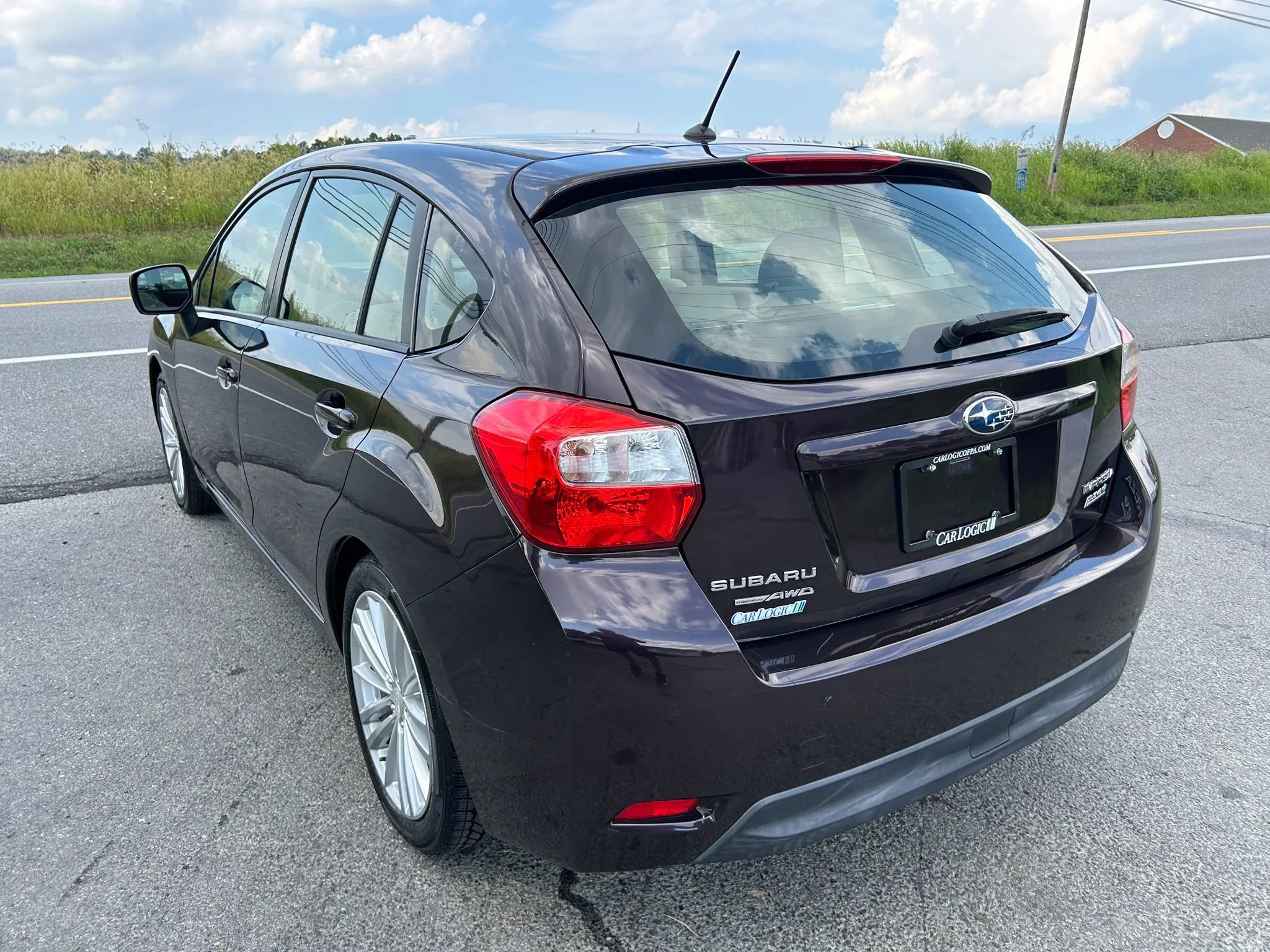 Used 2013 Subaru Impreza 2.0i Premium AWD/4WD image 6