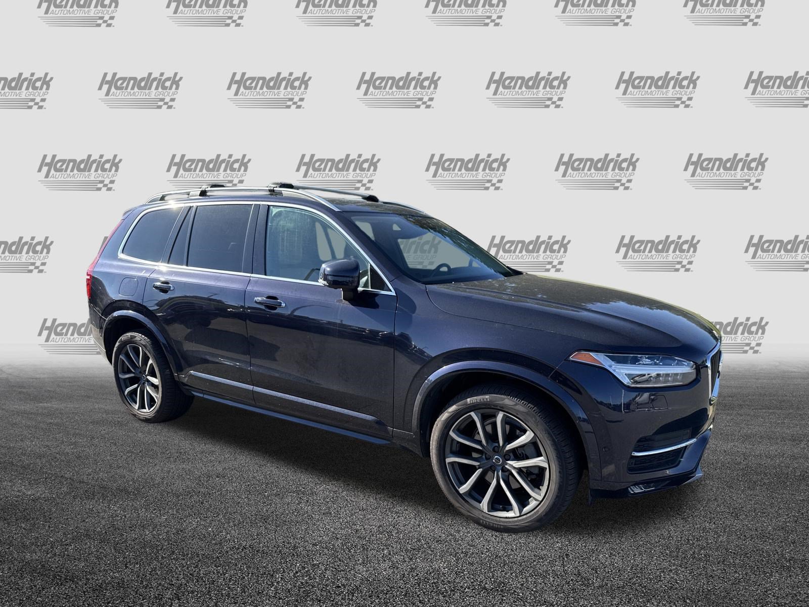 Used 2016 Volvo XC90 T6 Momentum w/ Momentum Plus Package AWD/4WD image 2