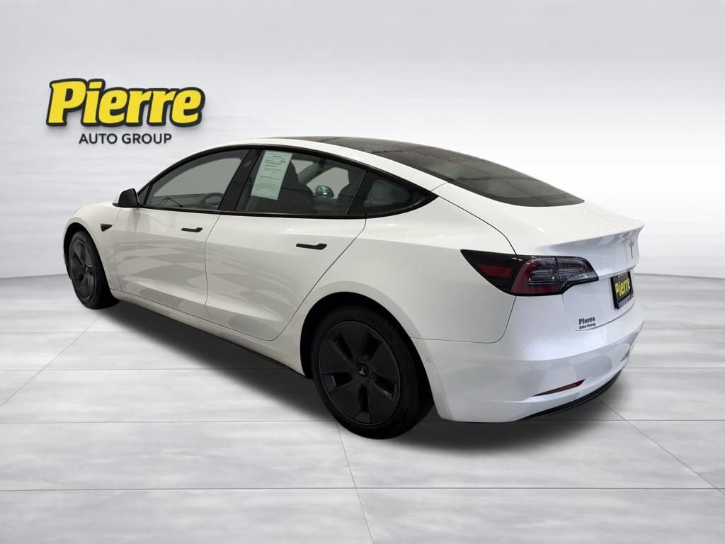 Used 2022 Tesla Model 3 image 2
