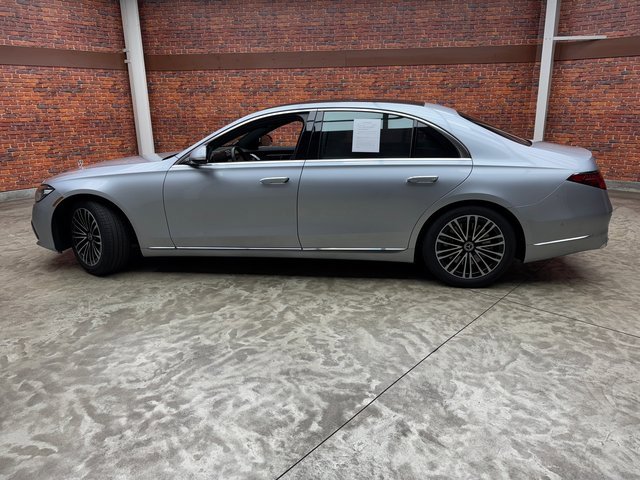 Certified 2022 Mercedes-Benz S 500 4MATIC image 2