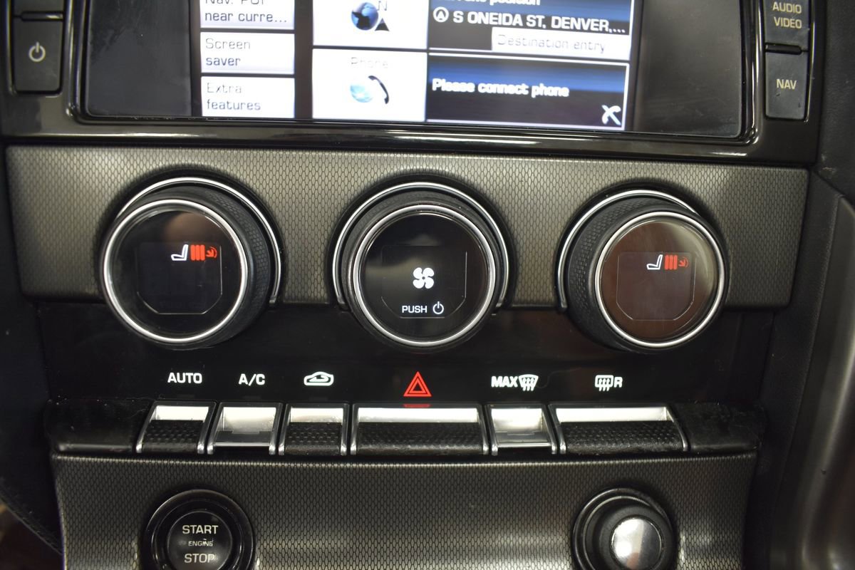 Used 2014 Jaguar F-TYPE image 26