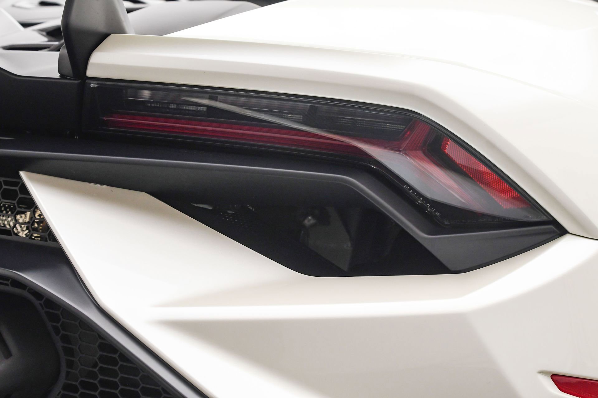 Used 2023 Lamborghini Huracan Tecnica image 21