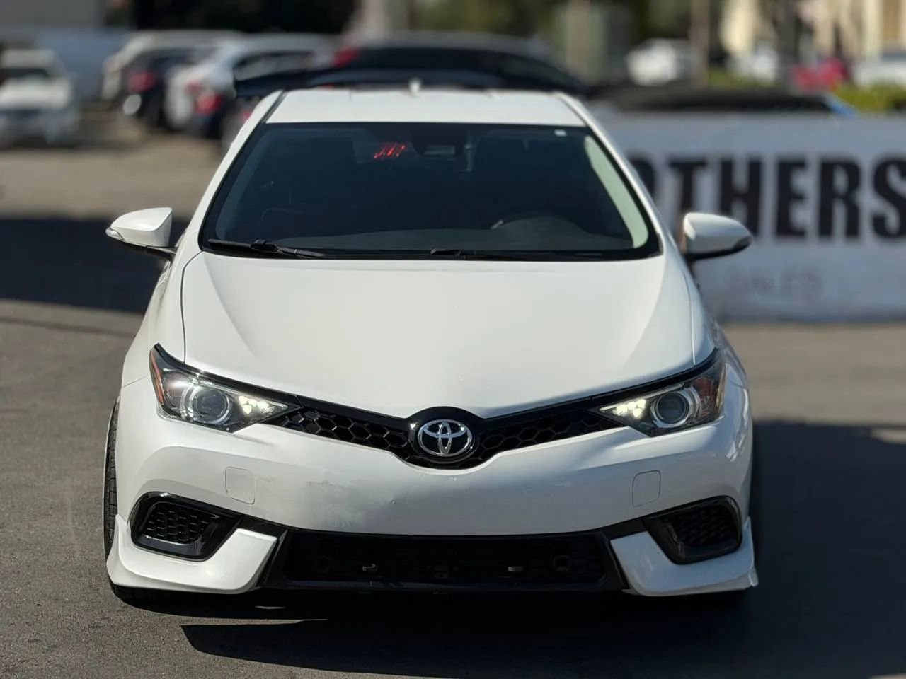 Used 2018 Toyota Corolla iM w/ Carpet Mat Package (TMS) image 42