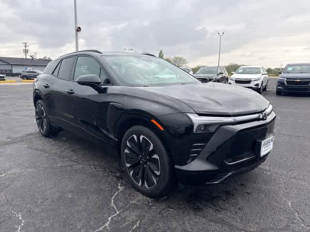 Used 2025 Chevrolet Blazer EV RS AWD/4WD image 5
