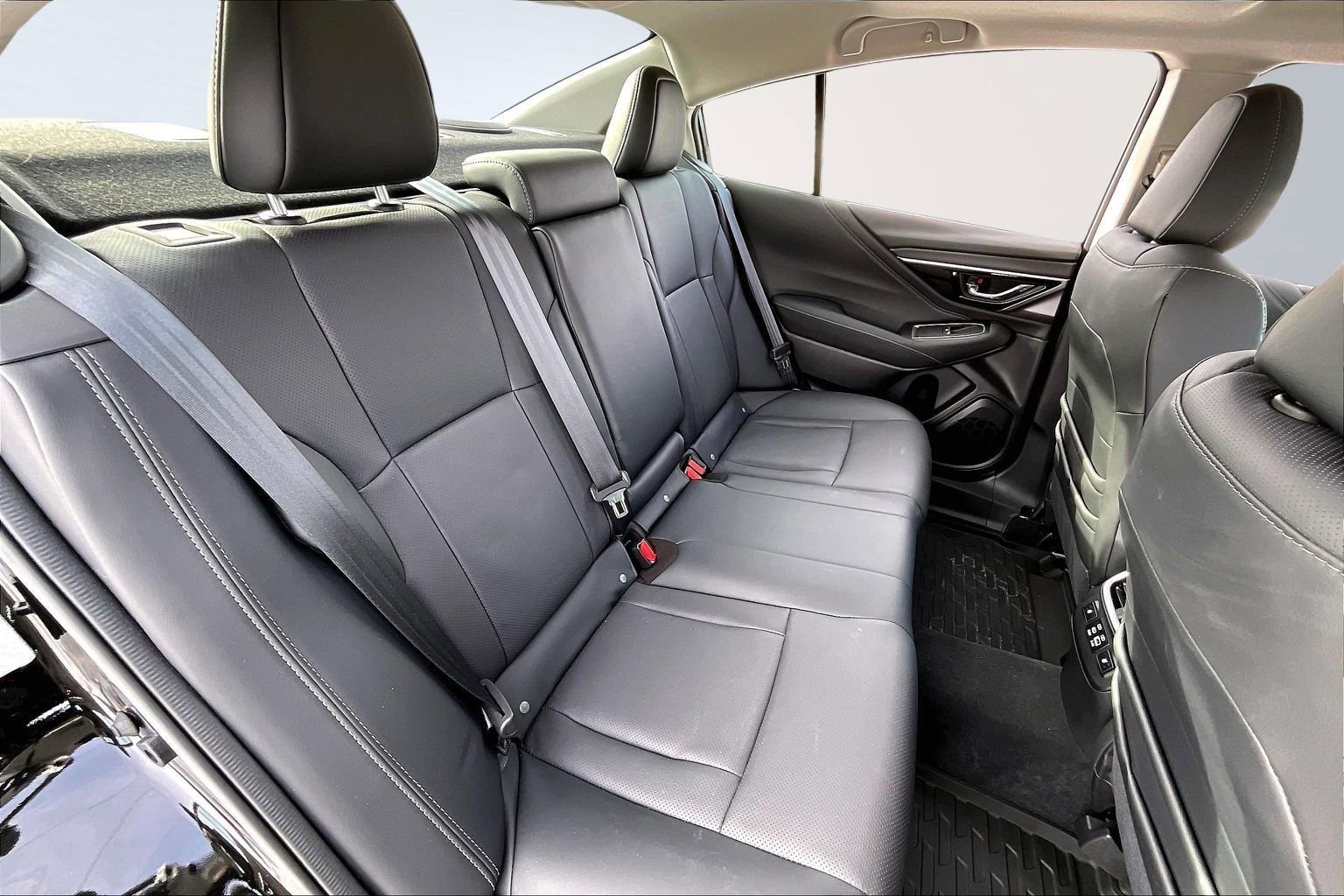 Used 2025 Subaru Legacy Limited image 24