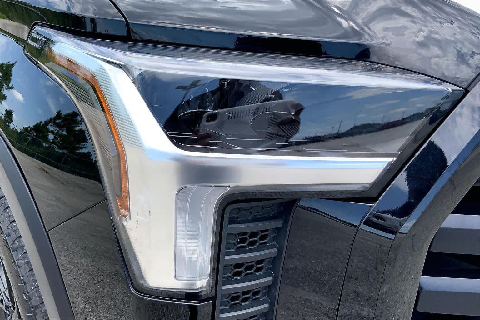 Used 2023 Toyota Tundra SR5 AWD/4WD image 27