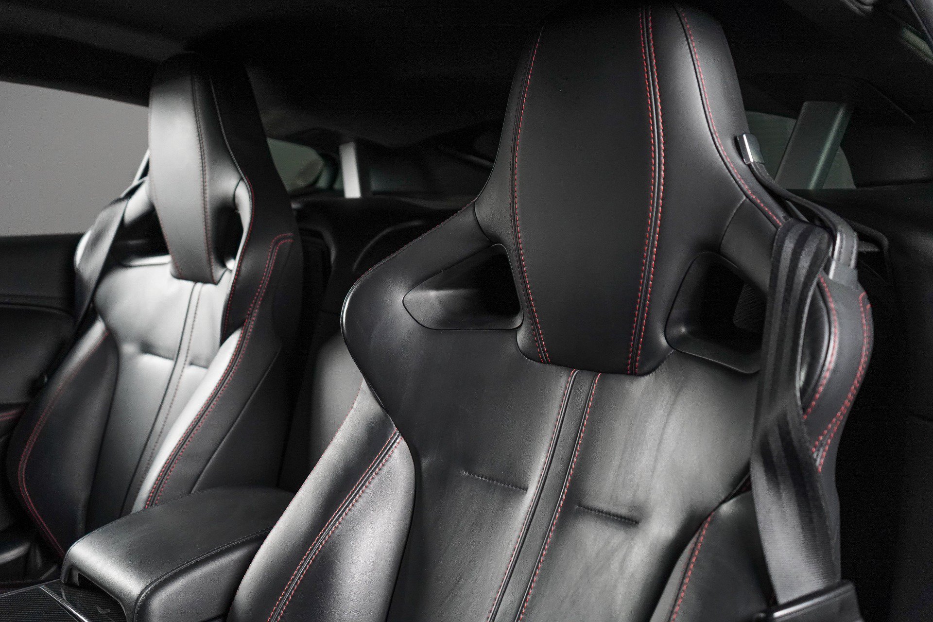 Used 2015 Jaguar F-TYPE S RWD image 58