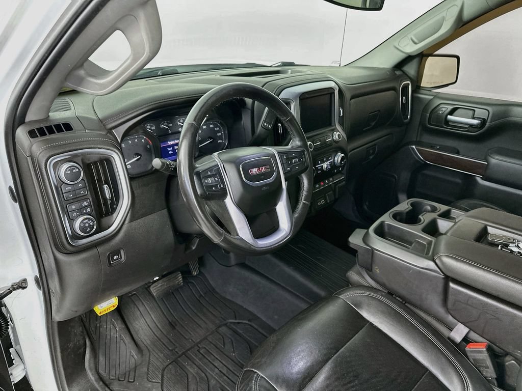 Used 2020 GMC Sierra 1500 SLT w/ X31 Off-Road Package AWD/4WD image 29