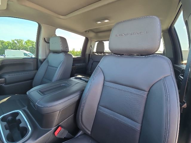 Used 2022 GMC Sierra 3500 Denali w/ Denali Ultimate Package AWD/4WD image 24
