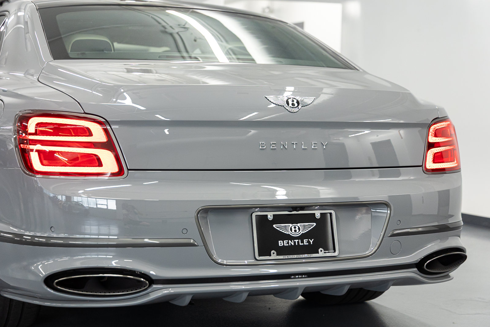 New 2026 Bentley Flying Spur Plug-In Hybrid AWD/4WD image 18