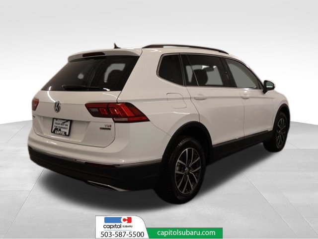 Used 2018 Volkswagen Tiguan SEL AWD/4WD image 3