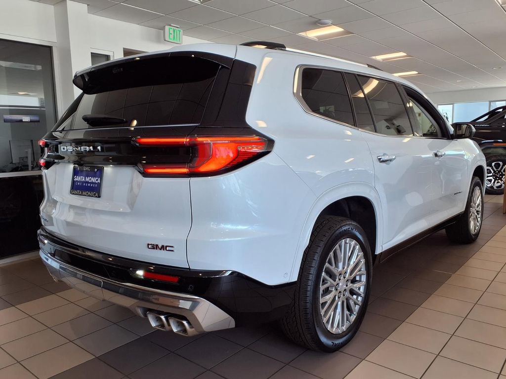 New 2026 GMC Acadia Denali w/ Super Cruise Package FWD image 5