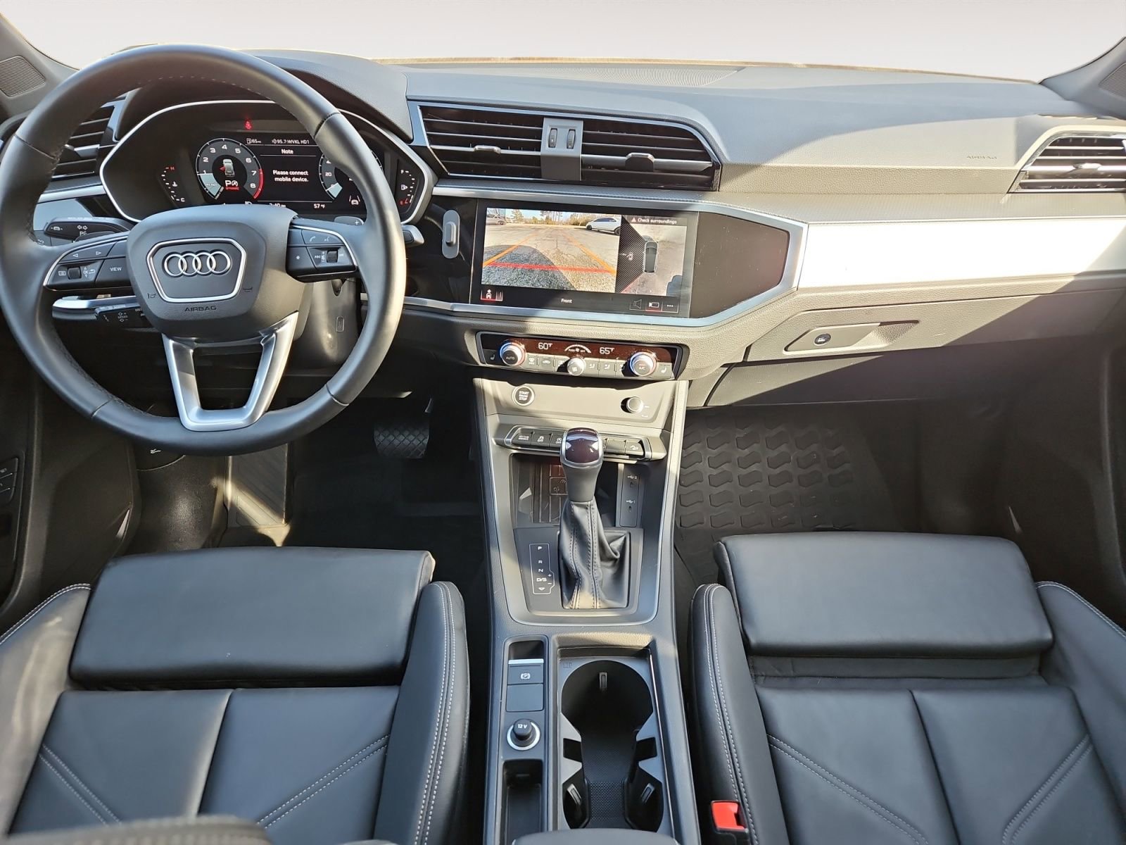 Used 2024 Audi Q3 2.0T Premium Plus image 10