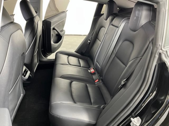 Used 2023 Tesla Model 3 Standard Range RWD image 37