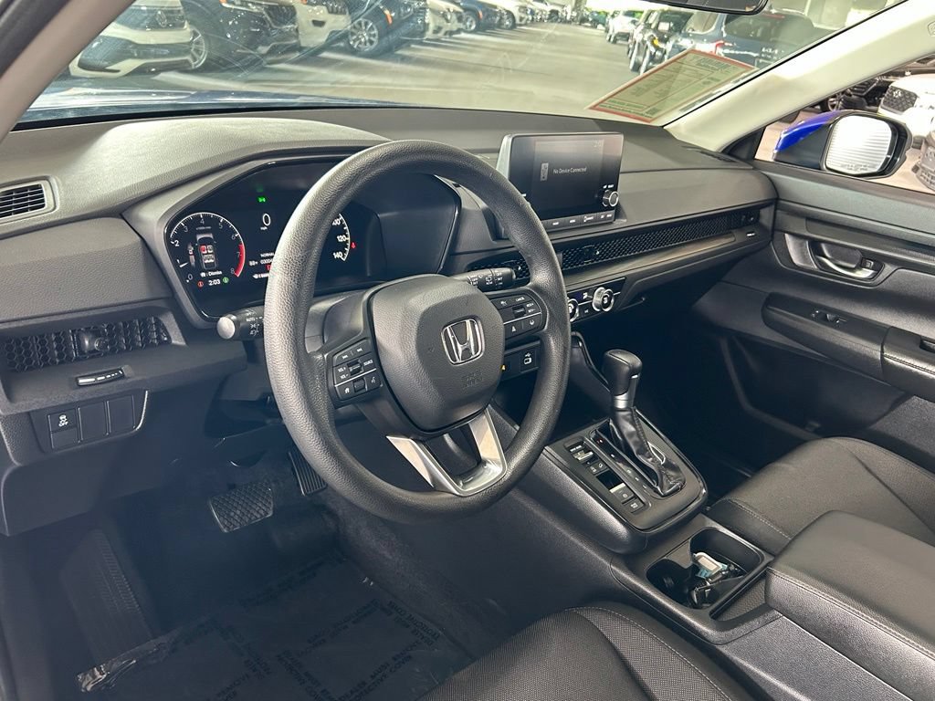 Used 2025 Honda CR-V LX image 10