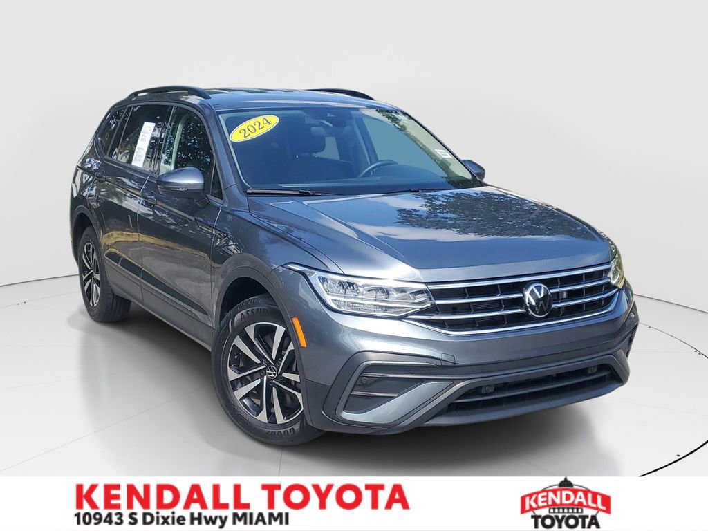 Used 2024 Volkswagen Tiguan S FWD image 1