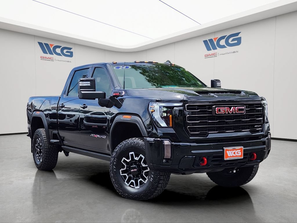 Used 2024 GMC Sierra 2500 AT4X AWD/4WD image 2