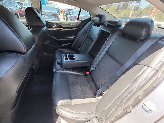 Used 2016 Nissan Maxima SR FWD image 23