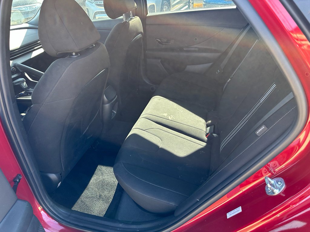 Used 2025 Hyundai Elantra Sport image 24