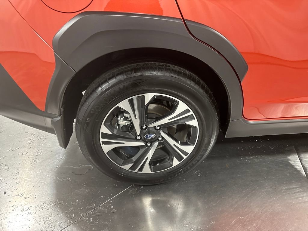 Used 2025 Subaru Crosstrek 2.0i Premium image 13