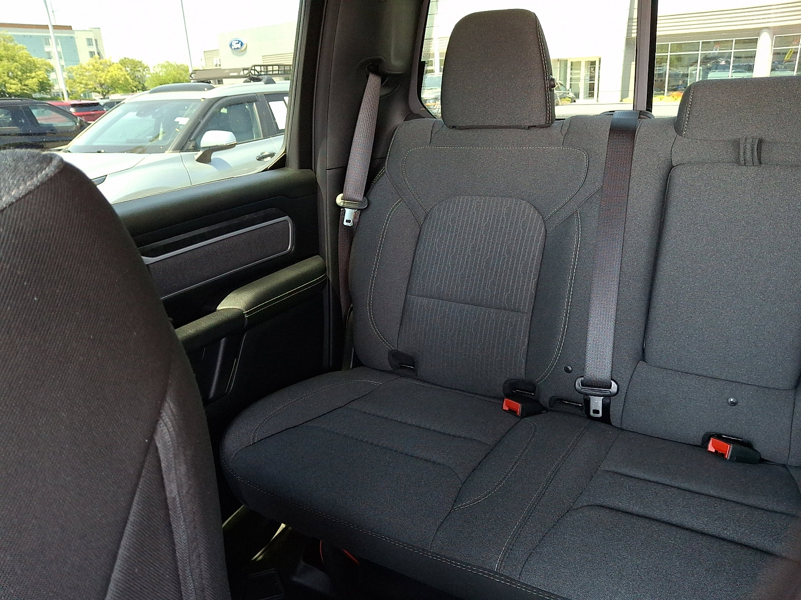 Used 2020 RAM 1500 Big Horn AWD/4WD image 17