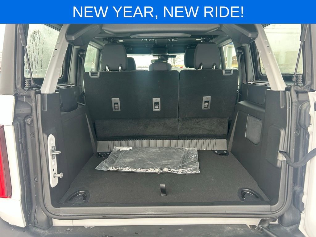 Used 2025 Ford Bronco 4-Door image 38