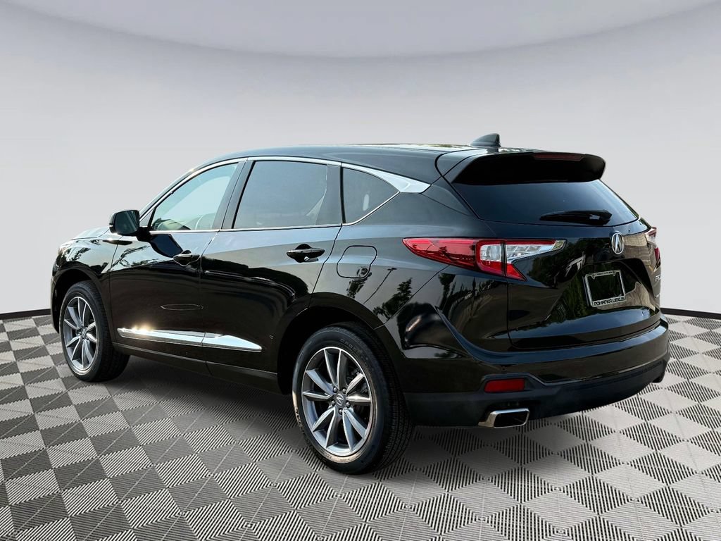 Used 2023 Acura RDX AWD w/ Technology Package image 4