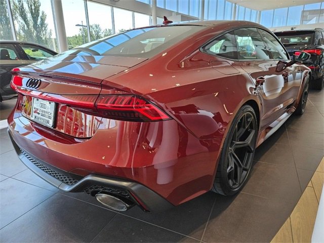 New 2025 Audi RS 7 performance Sportback image 2