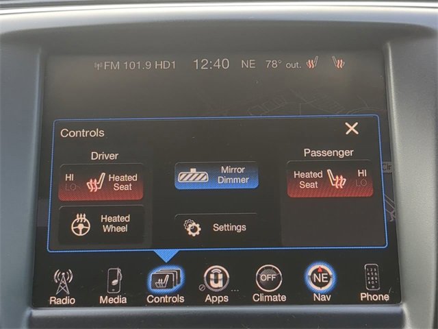 Used 2016 Chrysler 200 C image 24