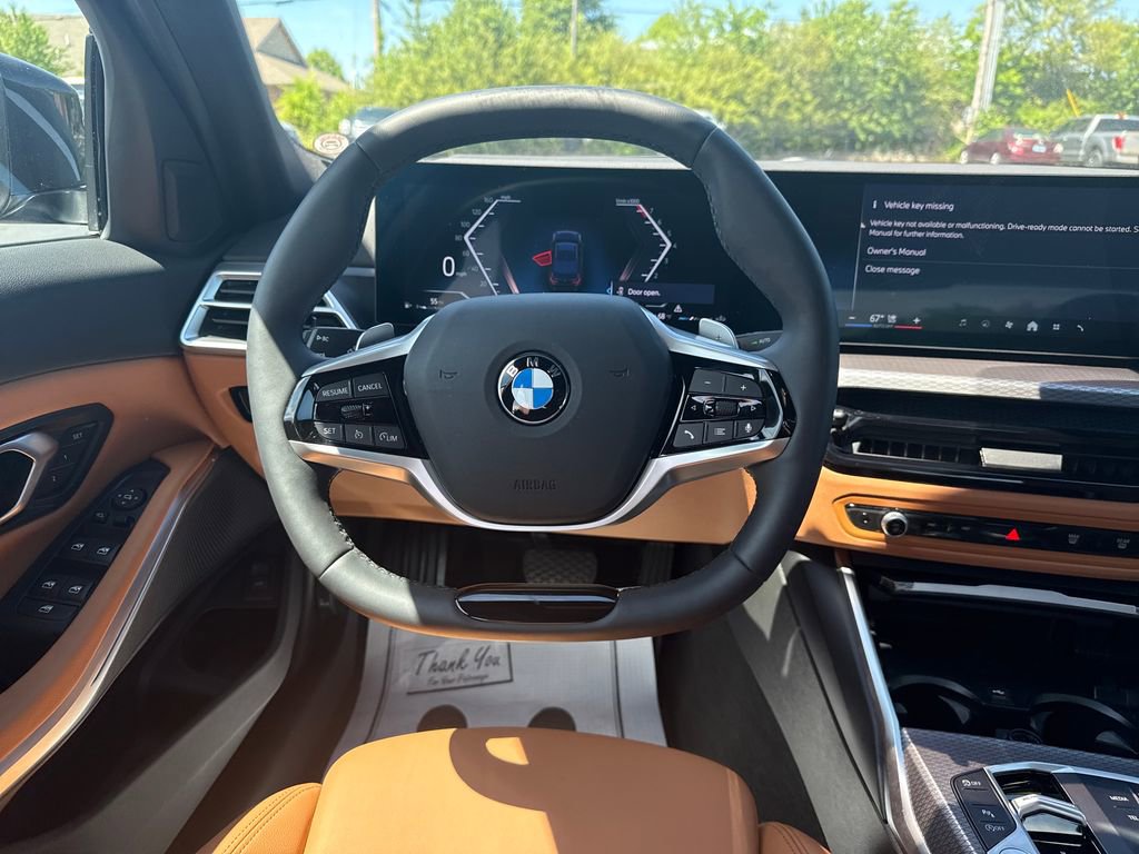Used 2025 BMW 330i xDrive Sedan w/ Premium Package AWD/4WD image 14