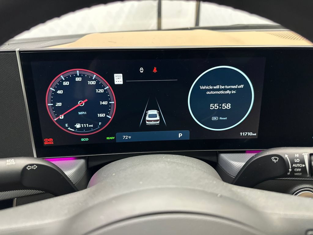 Used 2025 Hyundai Sonata Limited FWD image 28