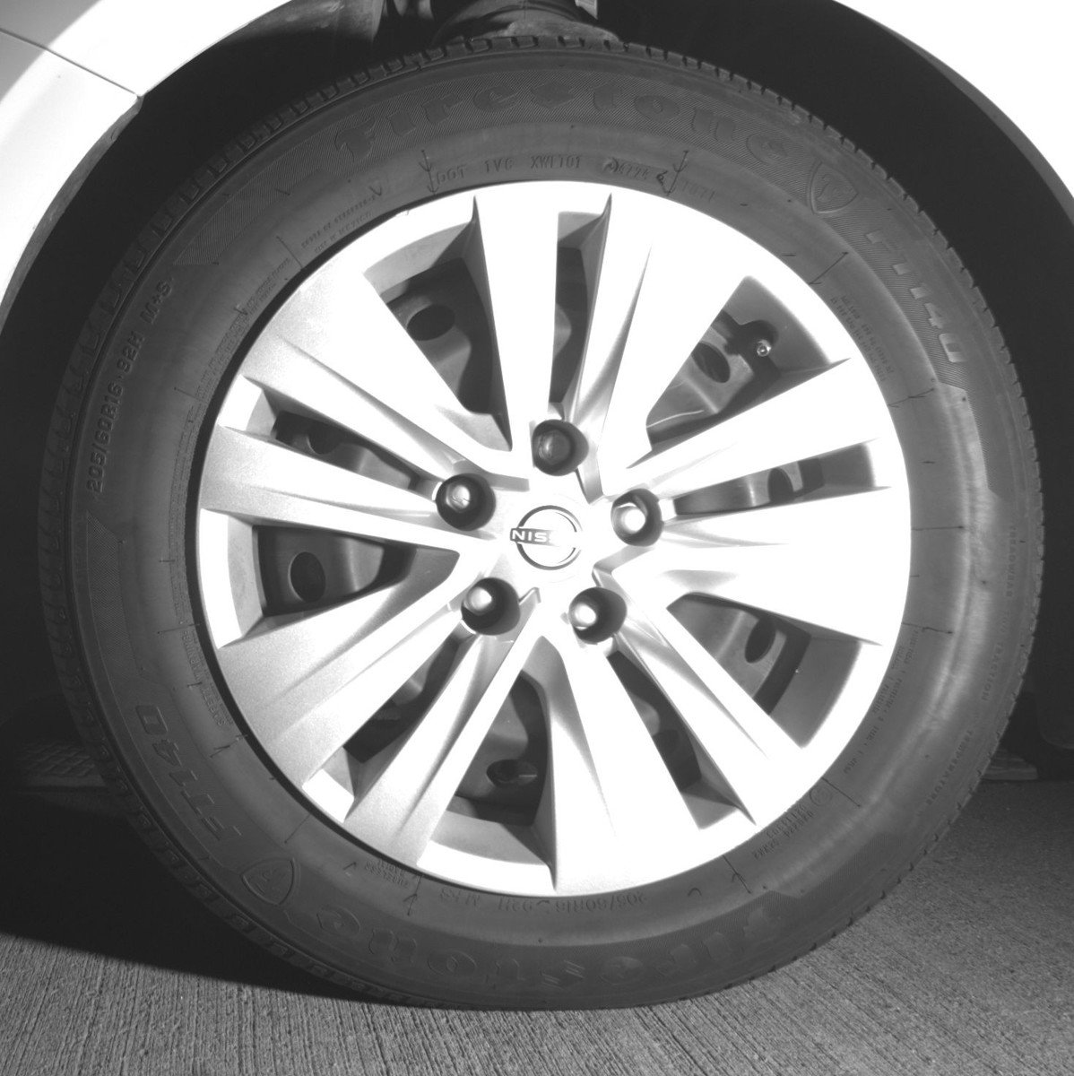 Used 2025 Nissan Sentra S image 11