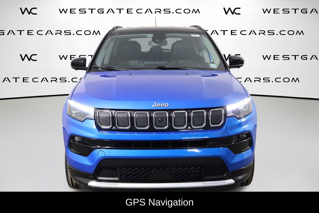 Used 2022 Jeep Compass Limited w/ Elite Group AWD/4WD image 2