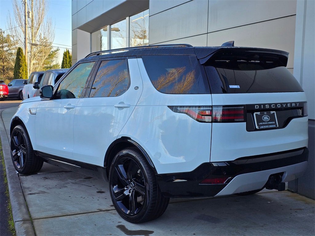 New 2025 Land Rover Discovery Metropolitan Edition image 5