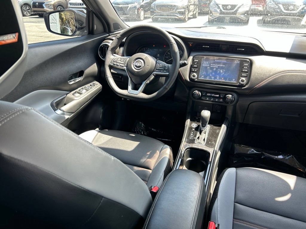Certified 2024 Nissan Kicks SR w/ SR Premium Package FWD image 11