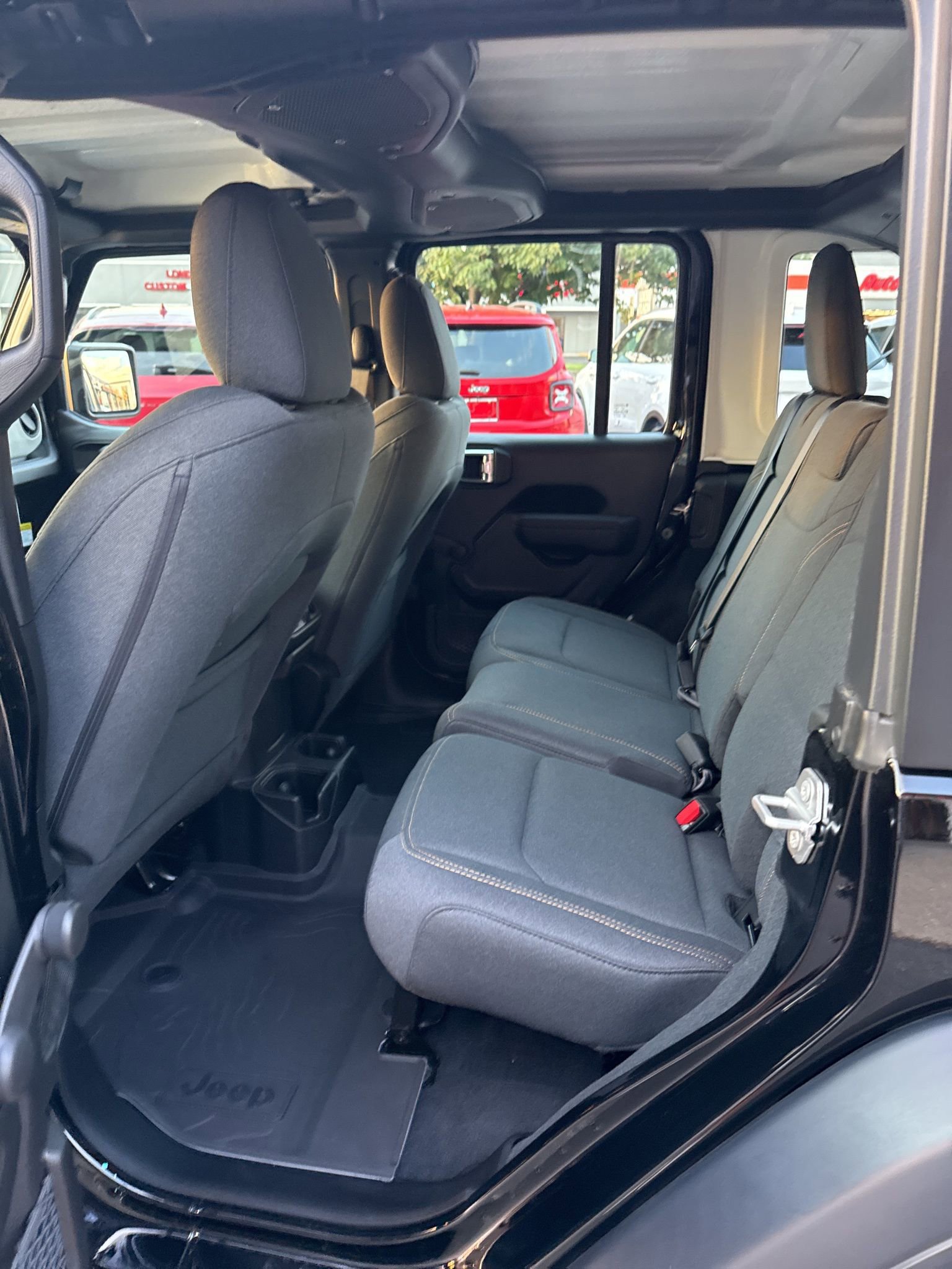 Used 2024 Jeep Wrangler Sport image 25