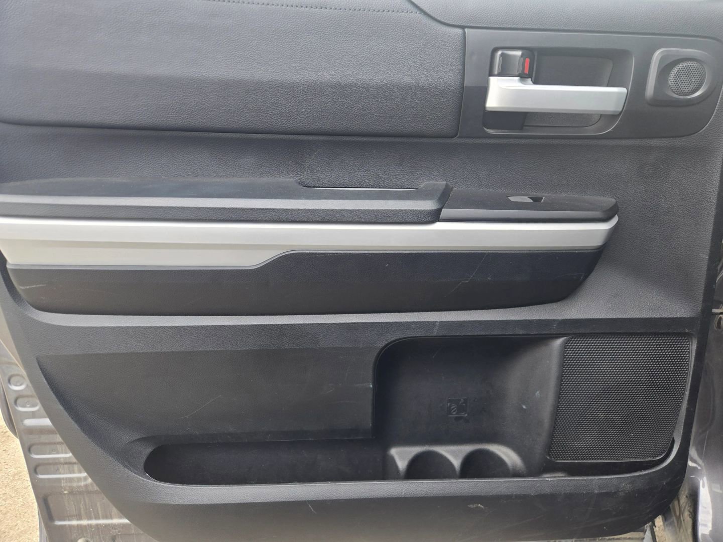 Used 2019 Toyota Tundra SR5 image 13