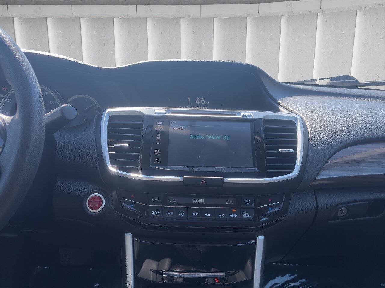 Used 2017 Honda Accord EX image 11