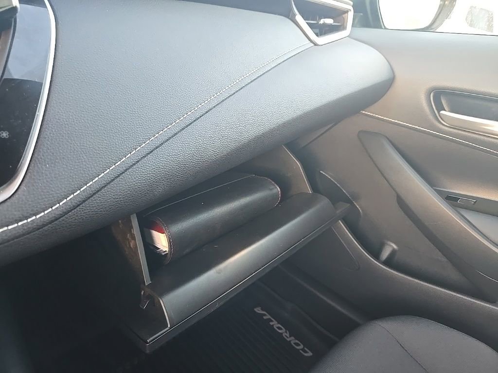 Used 2019 Toyota Corolla SE w/ SE Option Package image 21